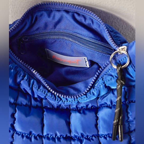 NWT Free People x FP Movement Quilted Baby Carryall Crossbody Bag in Royal Blue - Picture 9 of 12